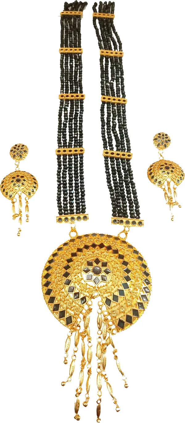 Copper_Based_Assamese_Traditional_Gold_Plated_Black_Colour_Japi_Tassel_Jewellery_Set_For_Women